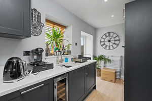 Photo 13- click for photo gallery